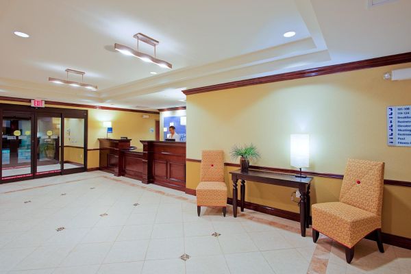 Holiday Inn Express & Suites PENSACOLA WEST-NAVY BASE (Pensacola)